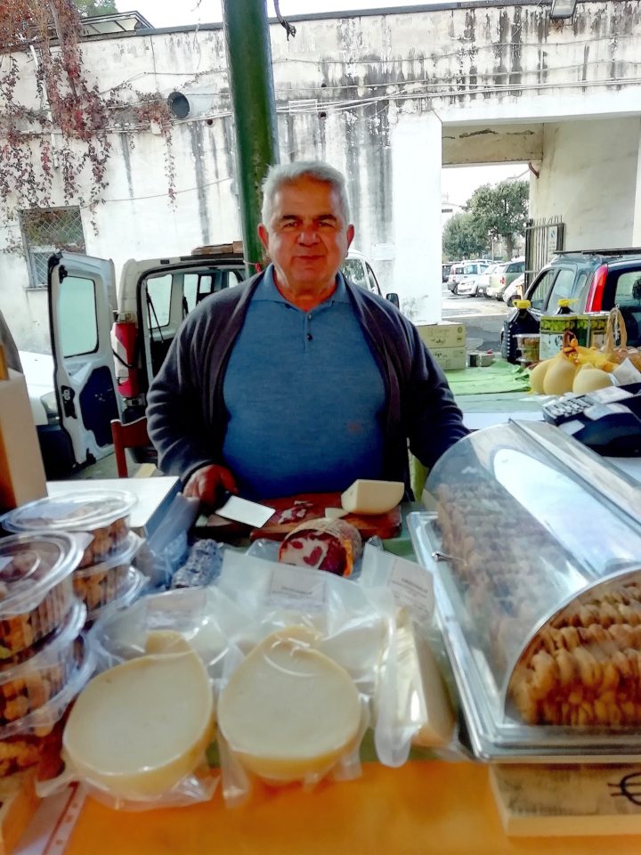 Earth Market Slow Food