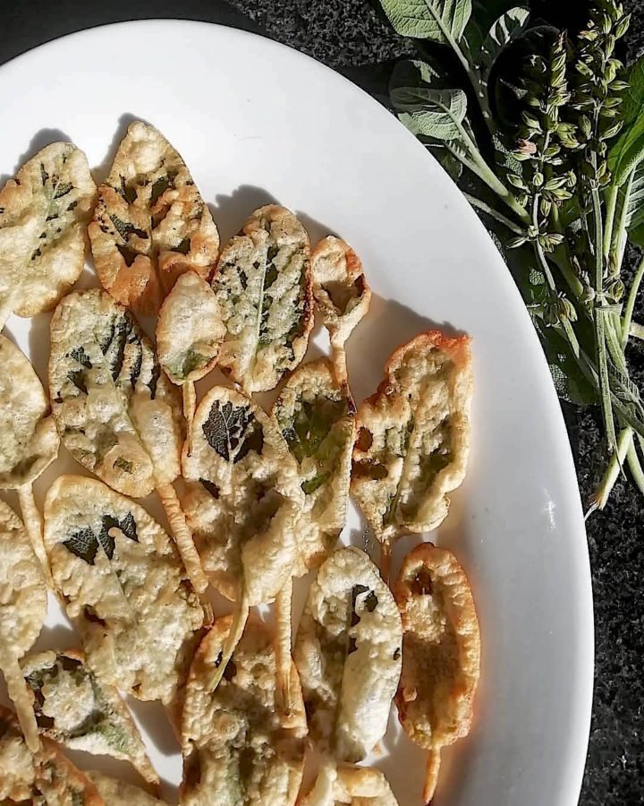 Fried Sage Leaves