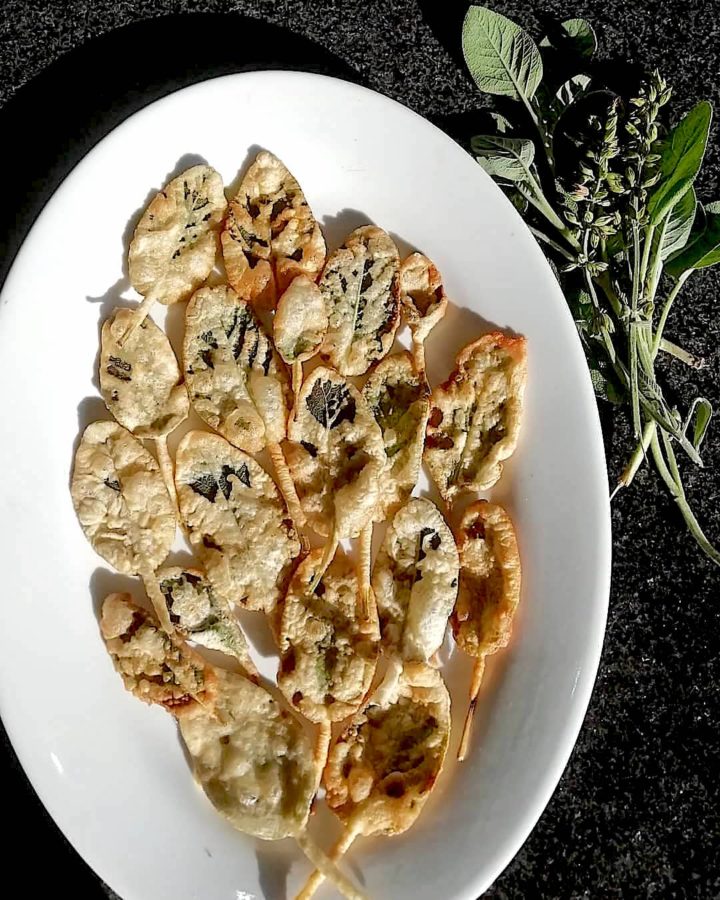 Fried Sage Leaves