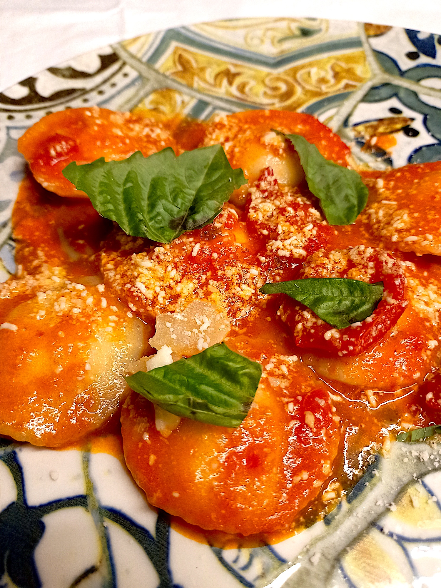 La Torre Ravioli alla Caprese